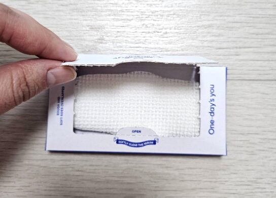 one-days-you-dual-nose-pack-pad-texture-inside